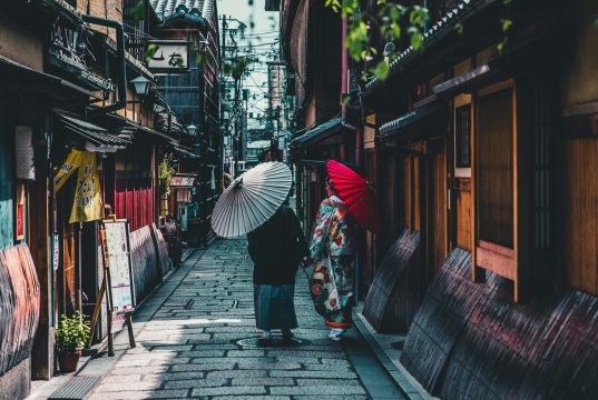 A Gentle Introduction to Attention and Transformer Models